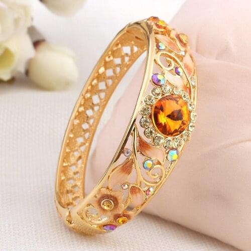 Cloisonne high-grade diamond-encrusted bracelet hollow out wide mixed batch of han edition fashion jewelry manufacturer