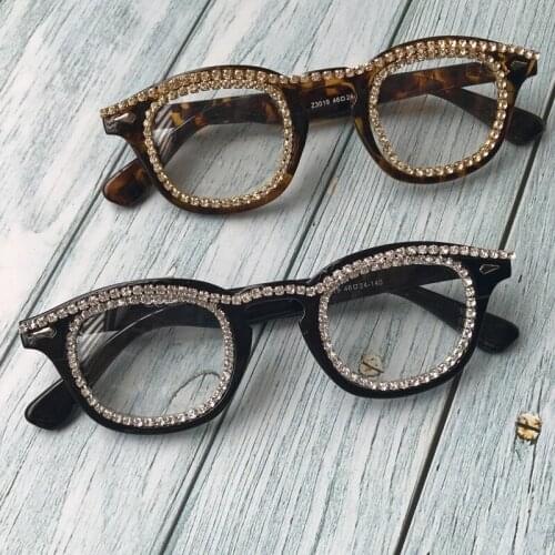 Womens Sunglasses Fashion Unique Diamond Decorative Sunglasses for Womens Holiday Beach Sunglasses Oculos De Sol Sunglasses