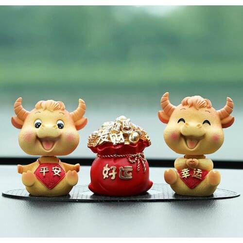 Cattle Design Resin Model Doll Swinging Ornament Home Car Decor Display Mold