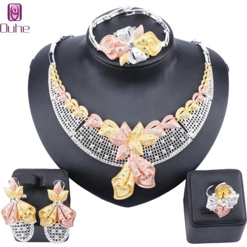 Women Luxury Dubai Gold Color Jewelry Set Crystal Flower Necklace Earring Ring Bangle Wedding Party Jewellery Set