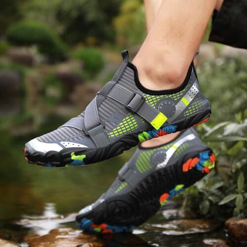 Mens Womens Non Slip Outdoor Barefoot Aqua Shoes Comfortable Breathable Wading Shoes Quick-Dry Upstream Beach Water Shoes