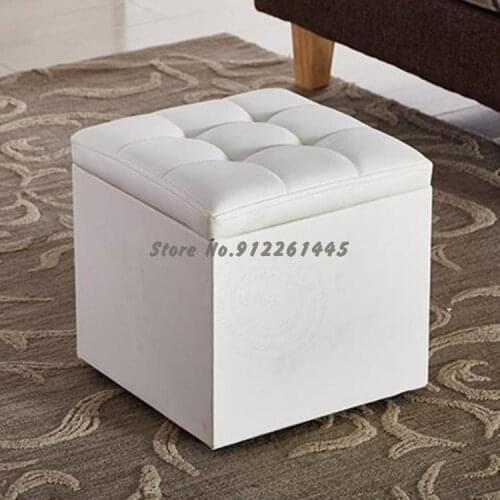 The fitting room can sit on a square storage stool, storage box seat chair, shoe changing stool, small sofa stool, leather pier
