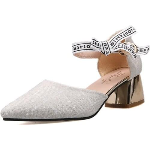 Spring New Retro Plaid Word Buckle With Hollow Pointed Shallow Mouth Single Shoes 2019 Plated Thick With High Heels Women