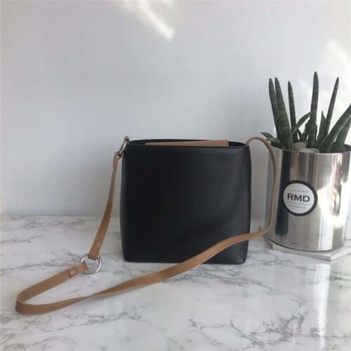 BANGE Totes With Short Handles