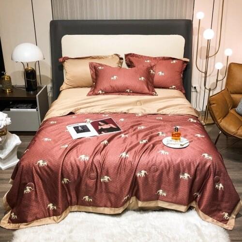 Luxury summer ice silk blanket blankets bed decorative Home Linens air conditioning beds cover comforters Bedspread on the bed
