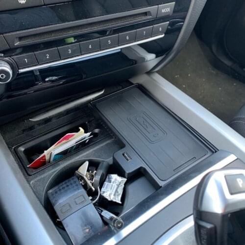 10W car QI wireless charger wireless mobile phone charger fast charging tray water cup holder accessories for BMW X5 F15 X6 F16