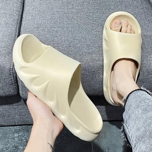 Men Thick Platform Sandals Swimming Pool Gym Household Shower Quick-drying Open-toed Slippers Suitable for Indoor and Outdoor