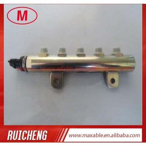 0445214124 fuel rail/oil rail