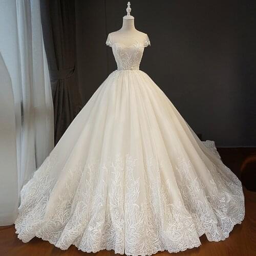 Wedding Dresses Luxury Suknia Slubna Beading Appliques Vestido De Novia Cut Out Back Robes De Mariage Short Sleeve Brautkleid