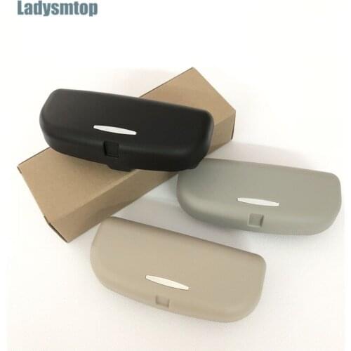 Ladysmtop Car Sunglasses Holder Glasses Case For Volvo all model S60 S80 S40 XC60 XC90 V40 V60 C30 XC70 V70
