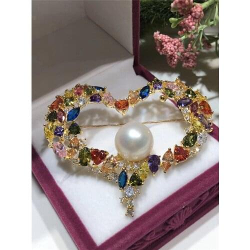 Luxuriant Austria multicolor Zircon Inlay heart AAAA 10-11 FW White Pearl Brooch Scarf Clips Breastpin