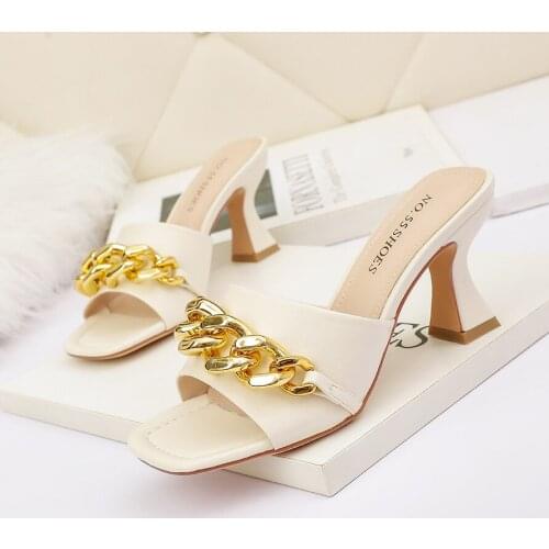High Quality Summer Womens Slippers Fashion Square Toe PU Leather Chain Decoration High Heels Mules Slides Ladies Shoes