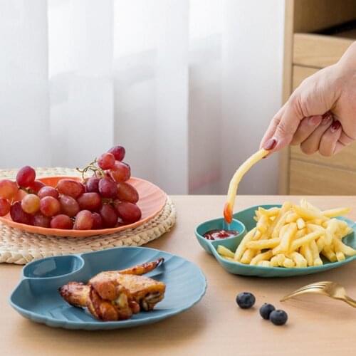 8Pcs/Set Stackable Durable 2 Section Snack Plate Plastic Unbreakable Dessert Dish Household Supplies Easy Clean for Kitchen