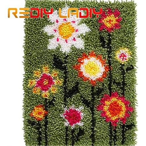 Latch Hook Rug Sunflowers Mat Crocheting Carpet Rug 100% Acrylic Yarn Sofa Cushion Mat DIY Carpet Rug Home Decor Hobby & Crafts