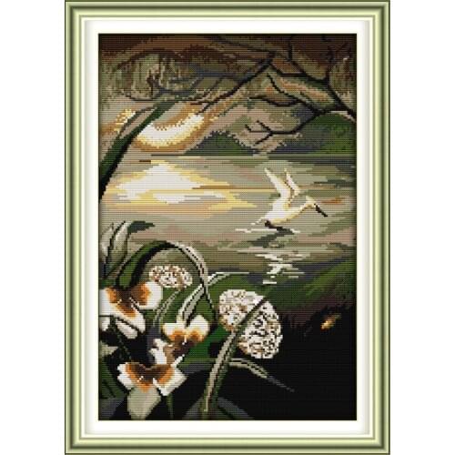 Moonlight Over the Lotus Pond Cross stitch kits Set 14ct white 11ct Printed Embroidery DIY Handmade Needlework Home Decor Ricamo
