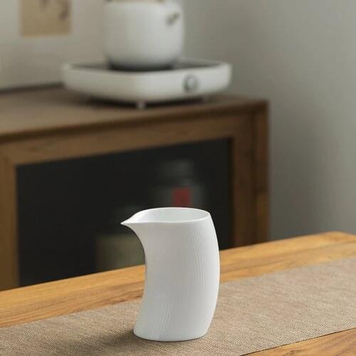 Ceramic Whiteware Pitcher Jade Porcelain Creative Tea Hai High White Tea Bowl Thin Tire Kung Fu Tea Set Chahai Tea Set Siteel