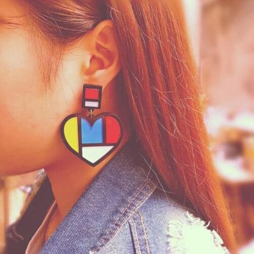 Exaggerated magazine fashion colorful heart shaped earrings and studs