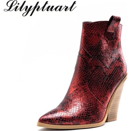New autumn and winter European and American high-heeled pointed thick with crocodile pattern zipper large size boots women