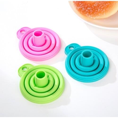 1Pcs Mini Foldable Funnel Silicone Collapsible Funnel Folding Portable Funnels Be Hung Household Liquid Dispensing Kitchen Tools