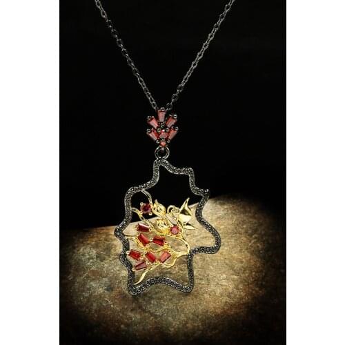 Ladies Geometric Irregular Shape Pendant Hollow Design Jewelry Red Zircon Necklace Italian Luxury Ladies Necklace Sweater Chain