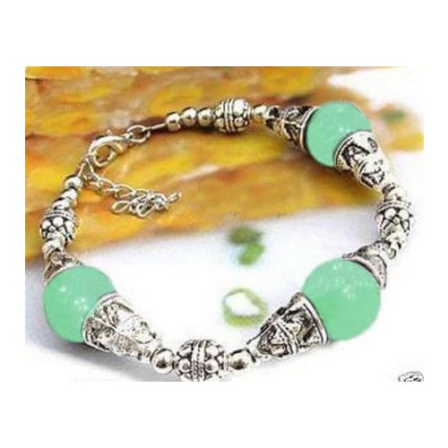 Beautiful handmade the Tibet silver green jade bracelet 7.5 ~ 8 inches