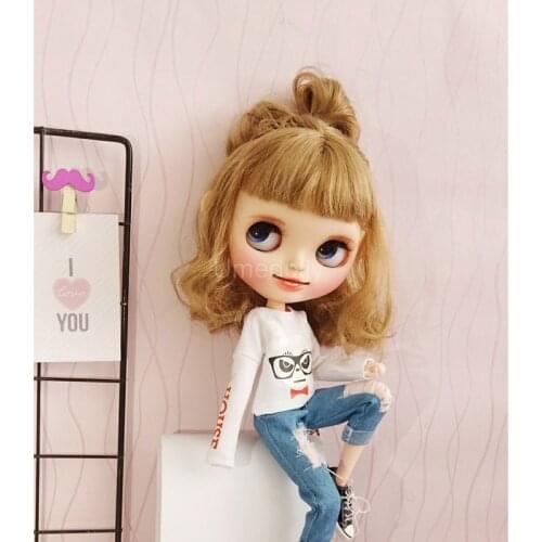 1 PCS Fashion 1/6 Neoblythe Doll White Cartoon Long-Sleeve T-shirt / Jeans for Blyth, Azone, Licca Doll Clothes Accessories
