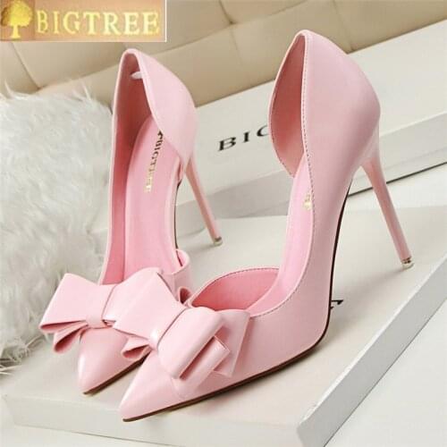 7 Colors Korean Sweet Bowtie Pointed Toe Women Pumps New Fashion Patent Leather Sexy Side Cut-Outs Shallow High Heels Shoes