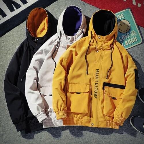Men Fashion Hooded Bomber Jacket 2020 Autumn Men Korea Style Loose Windbreaker Jacket Male Cargo Coat Streetwear Hip Hop Outwear