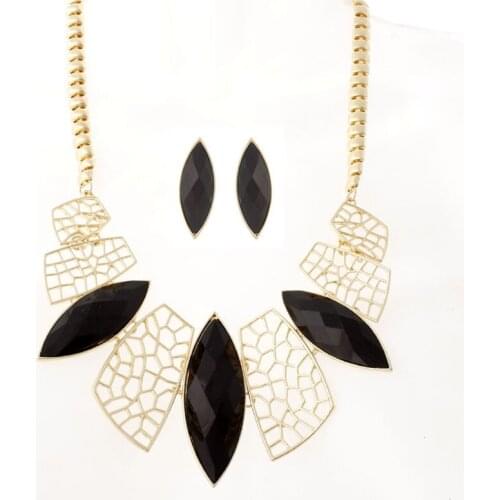 Fashion Geometric Necklace Earrings Set Resin Bird Jewelry Sets Women Exaggerated Necklaces Collar Female Accessories