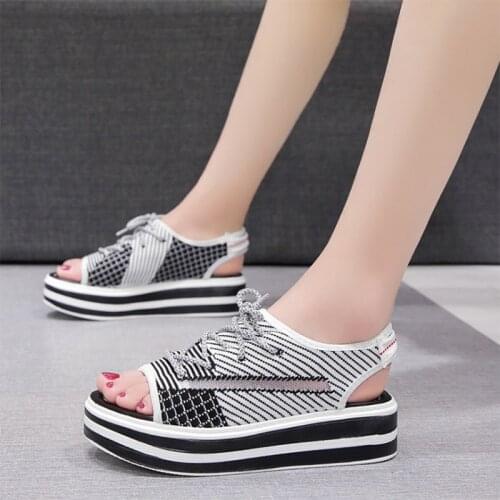 Summer 2021 New Korean Version Lace-up Chunky Platform Sports Sandal Female Fish Mouth Knit Trifle Base Casual Sandal Trend