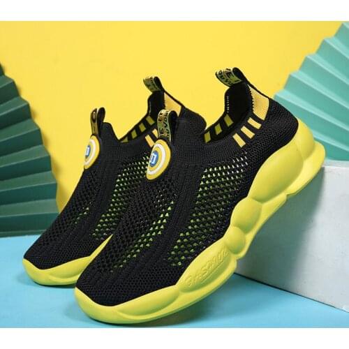 2021 Childrens Running Sneakers Boys Girls Casual Tenis Mesh Shoes Lightweight Sports Breathable Fashion Soft Sole Kids Shoes