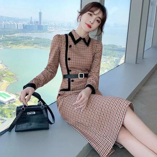 2021 Spring Autumn Woman Patchwork Plaid A-Line Midi Dresses Female Vintage Office Dress Square Collar with Belt vestidos H12
