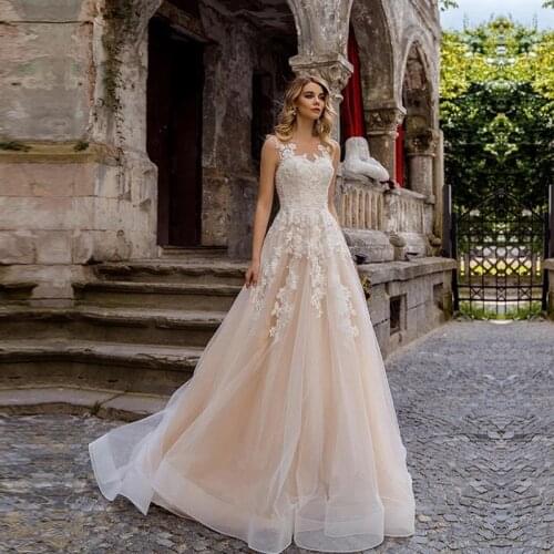 Sexy Champagne Lace Princess Wedding Dress 2021 Appliques Lace Sleeveless Court Train Vintage A Line Bridal Gowns For Bride