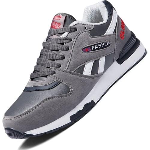 Mens casual shoes 2021 new summer spring breathable Zapatos lightweight soft sole Calzado De Hombre mens sports shoes