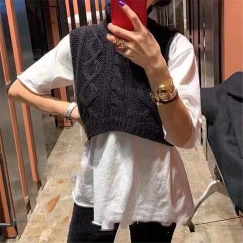 Knitted Vest for Women Autumn Winter Turtleneck Solid Sleeveless Short Tops Female White Black Strectchy Fashion Soft Outwear