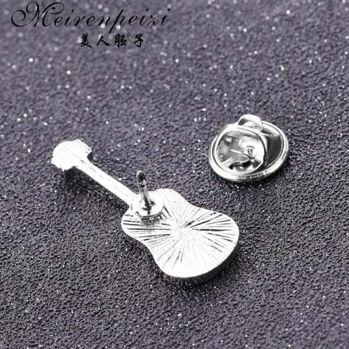 Meirenpeizi guitar Brooch Enamel pins Hard enamel pins Lapel pin Accessories for Music fan Badges Brooches Backpack Hat Bag