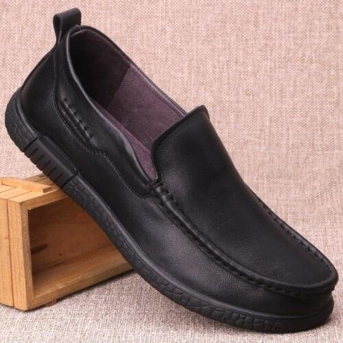 Vintage Genuine Leather Casual Shoes Men Soft Bottom Driving Shoe Breathable Handmade Round Head Lazy Black Sewing Loafers