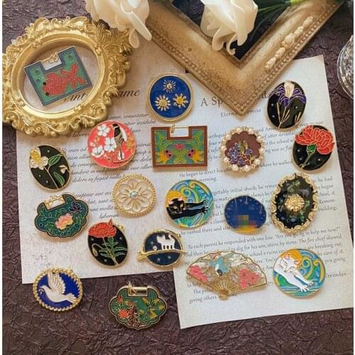 Броши с животными на одежду HuanZhi China At AliExpress