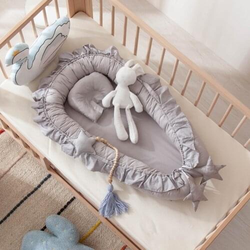 Cotton Soft Crib 50*90cm White Travel Bed Portable Baby Nest Breathable Newborn Bed for Boys Girls Breathable Folding Bed Bumper