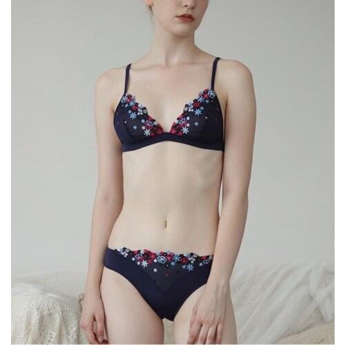 French flower lace edge underwear feminine ultra-thin no steel ring triangle cup bra set summer bralette