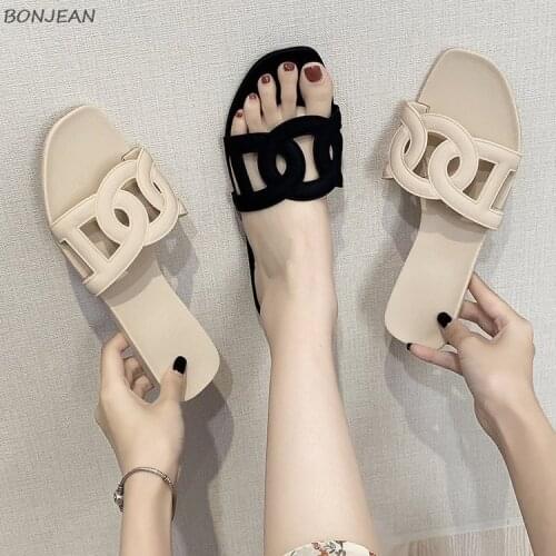 2020 New Women Flat Sandals Summer Simple Slippers Solid Color Flat Comfortable Womens Shoes Casul Beach Womens Slippers