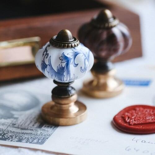 Chinese Style Blue and White Porcelain Handle Lacquer Seal Universal Handle Pumpkin Handle Classical Wedding Wax Stamp Handle