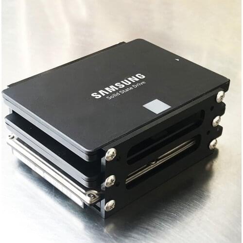 SSD HDD expansion device 2.5 inch hard disk L type 2.5 inch hard disk bracket hard disk box metal material with fixing screw
