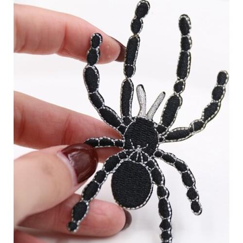 2019 New Embroidery Patches Halloween Black Spider Appliques for Clothes Sewing Supplies Diy Craft Ornament Decor Punk Animal
