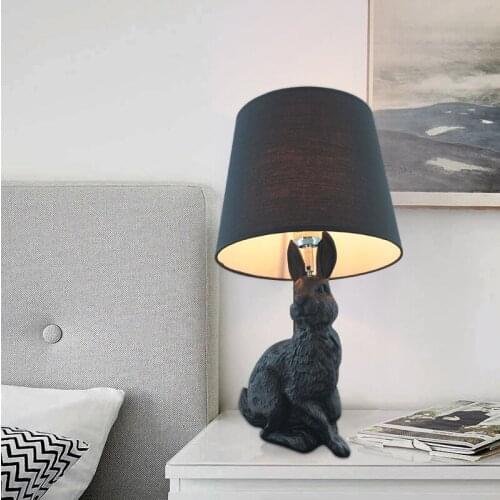 Nordic LED Table Lamp American Dutch Animal Table Lights Bedroom Bedside Lamp Resin Rabbit Table Lamp Indoor Lighting WF1024