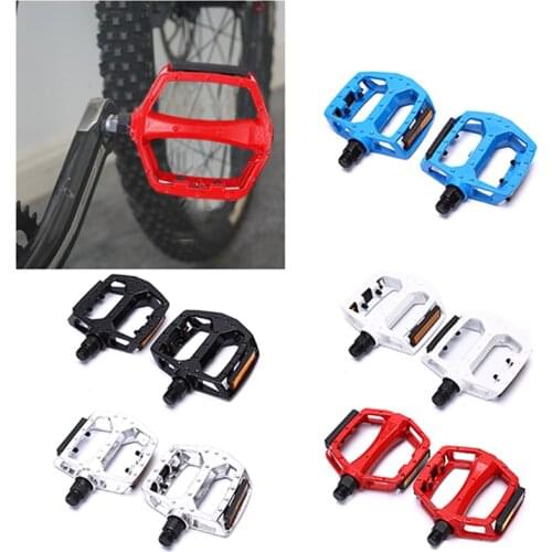 Bicycle Pedals Mountain Bicycle Aluminum Alloy Footrest Cycling Flat Pedals