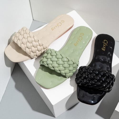 Women Weave Slippers Hot Solid Color Flat Shoes Fashion Mirror Leisure Shoes Beach Shoe Large Size 42 Apricot Women Slippers