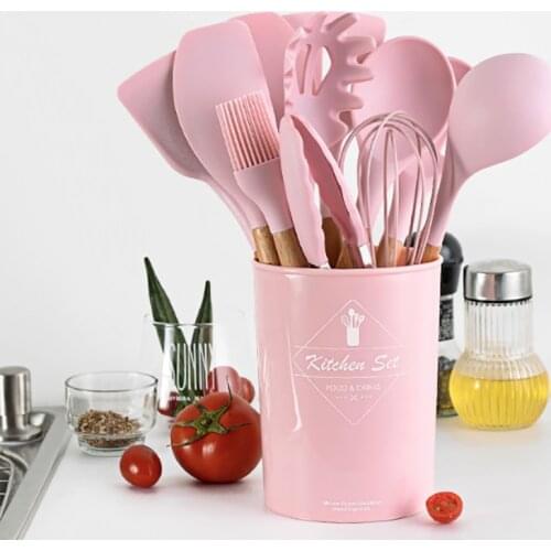 Hot Sales Silicone Cooking Utensils Set Non-stick Spatula Shovel Wooden Handle Cooking Tools Set With Storage Box Kitchen Tools