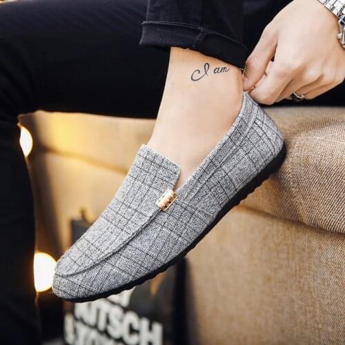 Men Casual Shoes Canvas Breathable Driving Shoes Men Loafers Soft Comfortable Mens Flats Shoes Non-slip Lazy Fisherman Loafers