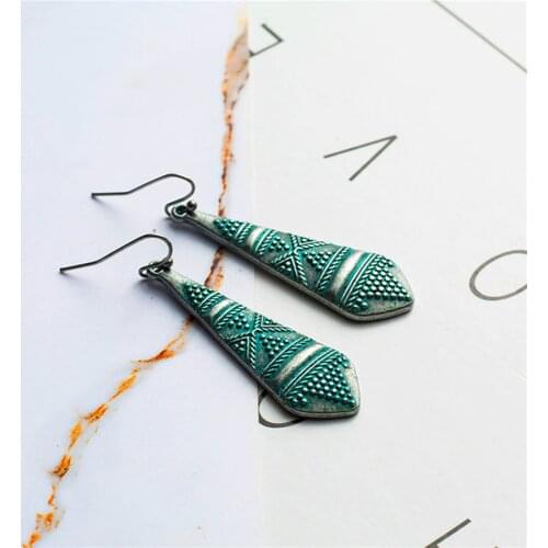 Qianraq Bohemian Bronze Simple Retro Earrings Stylish Dangle Earrings Trendy Hook Earrings For Ladies Girls Jewelry Gift